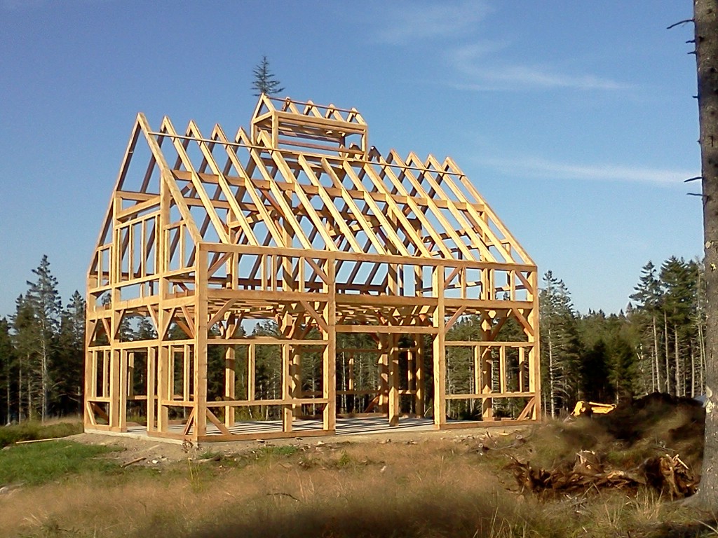 30' x 40' Timber frame barn - Black Dog Timberworks